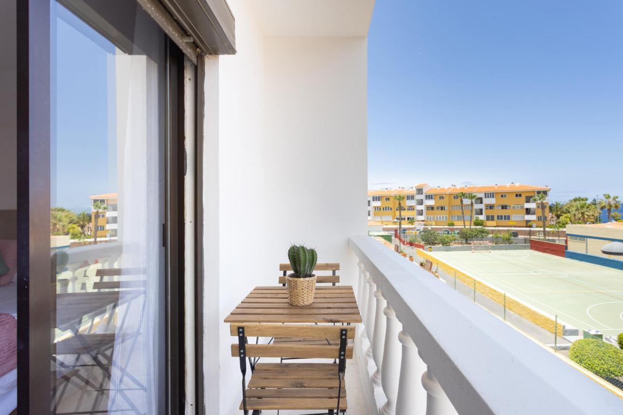 157 San Juan Chill And Sun By Sunkeyrents Apartment Playa de San Juan  Exterior photo