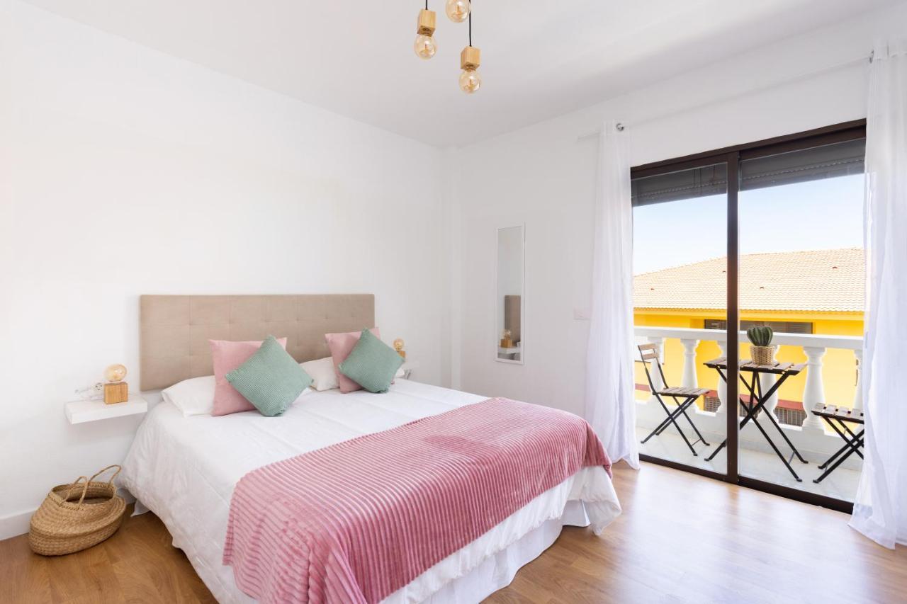 157 San Juan Chill And Sun By Sunkeyrents Apartment Playa de San Juan  Exterior photo